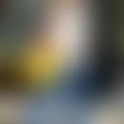 Jennifer Lawrence exibe a nova bolsa “Dracula” da Dior antes do lançamento