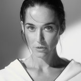 Contratos de imagem, licenciamento e estratégia jurídica na campanha da Balenciaga com Katy Perry