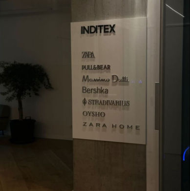 Fashion Law & experiência de marca: como a Inditex está redefinindo o varejo de moda