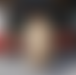 Sucessão criativa: Demna deixa a Balenciaga e Kim Kardashian e Naomi Campbell marcam sua despedida