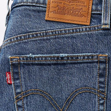 Levi’s é processada por irregularidades trabalhistas: os limites jurídicos do discurso de responsabilidade social