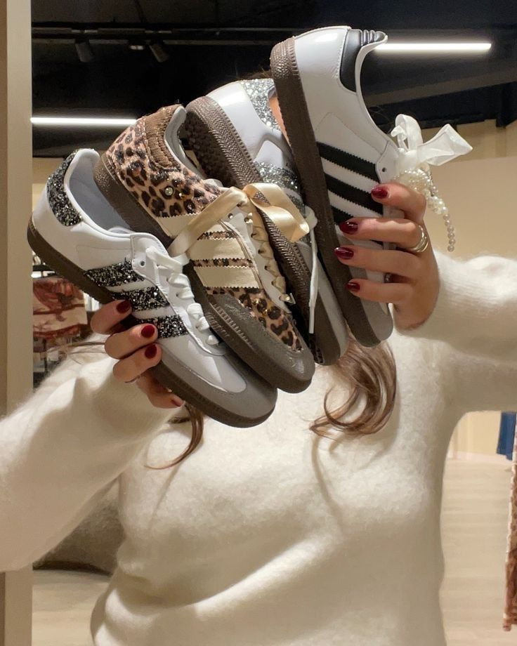 Adidas ultrapassa US$ 13 bilhões em receita semestral: proteção jurídica de estratégias de mercado na moda esportiva