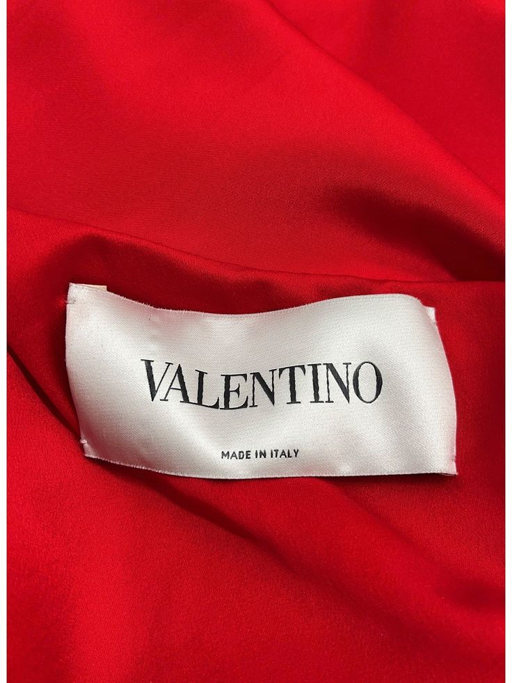 O que a emissão de títulos da Valentino revela sobre a gestão jurídica e financeira das grandes marcas de luxo?