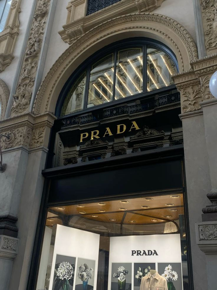 Miu Miu impulsiona crescimento do Grupo Prada em meio à desaceleração do setor de luxo