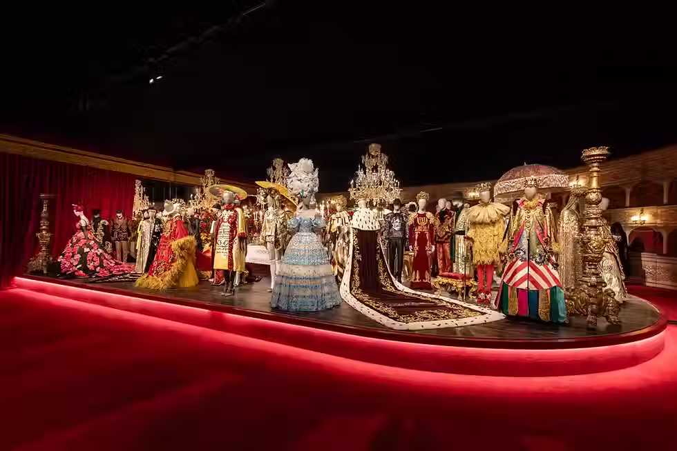 Exposição ‘Du Cœur à la Main’: a história da Dolce & Gabbana ganha vida no Grand Palais
