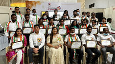 Seema Singh Felicitates the healthcare workers on Republic Day