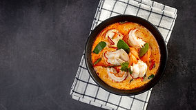 Tayland'ın Meşhur Çorbaları: Tom Yum ve Tom Kha Gai