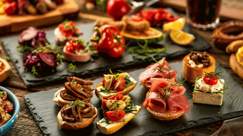 Tapas Kültürü: İspanyol Atıştırmalıklarının Tarihi ve Türleri