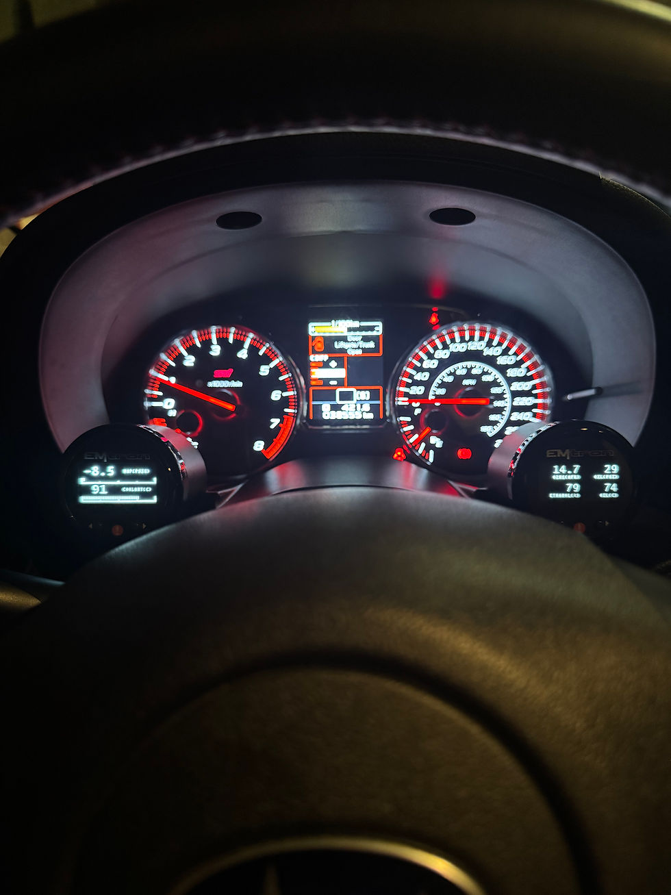 Emtron CAN gauges mounted in clear view