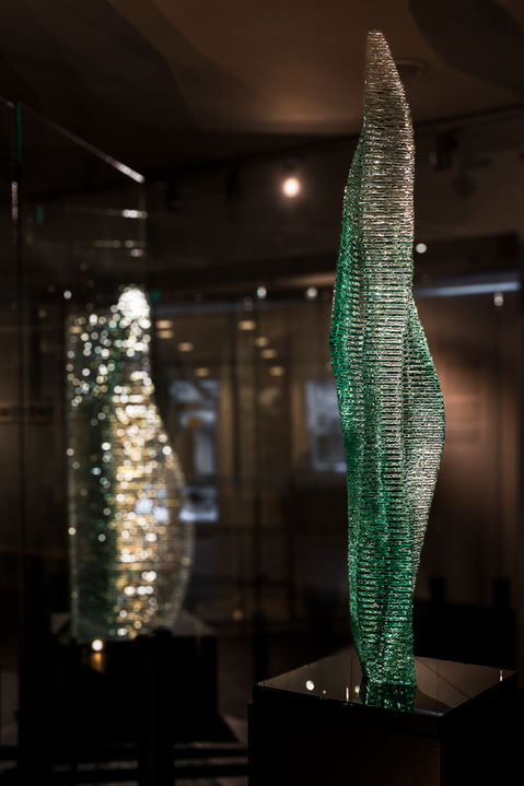 Stikla skulptūra, Stikla skulptūras, Stikla māksla, Stikla mākslas skulptūra, Mākslinieciska skulptūra, Mākslinieciska stikla skulptūra, Tēlnieciska skulptūra, Tēlnieciska stikla skulptūra