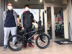 【そのままBMXスクールへ😉✨】ずっと欲しかった❗️BMXを遂にGET🚲💨✨
