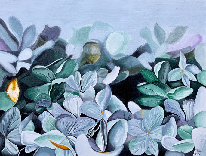 Hortensien, Acrylbild einer bläulich-violetten Blüte mit feinen Schattierungen vor dunkler Fläche