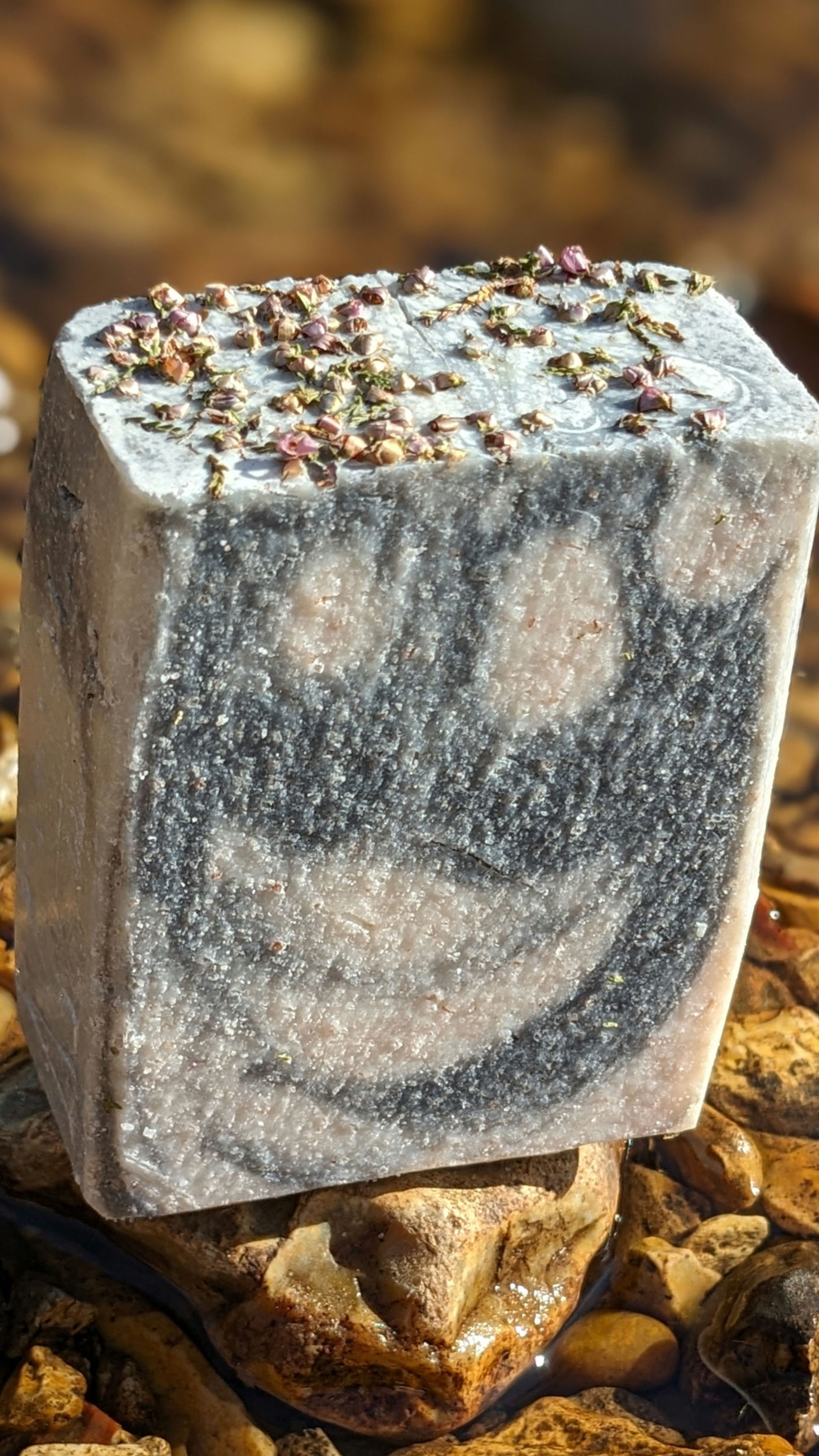 HIMALAYAN SALT SOAP with Activated Charcoal- Unscented