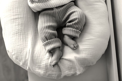 bebe-pieds-nb.jpg