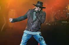 Axl Rose de gira con AC/DC por Europa