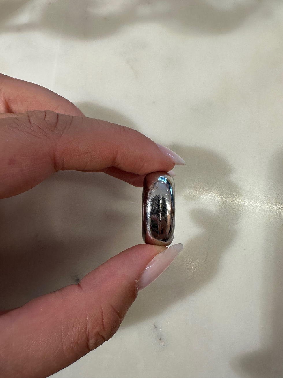 Thumbnail: Orecchini semicerchio 1 cm di larghezza 