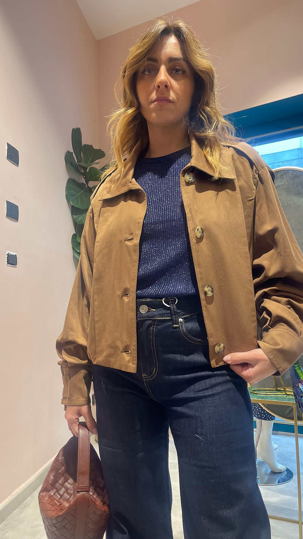 Thumbnail: Canotta in lurex con maniche arricciate 