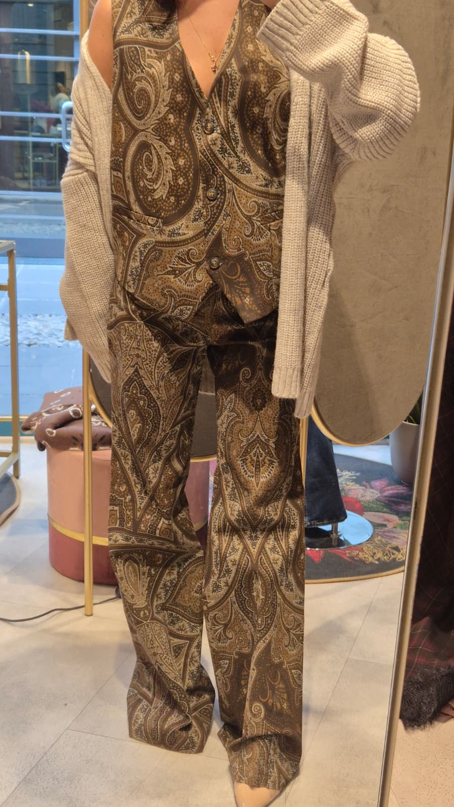 Thumbnail: Gilet effetto jeans stampa paisley