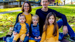 Exclusive Interview With Ryan Daniels ‒ Financial Advisor & Owner Of RFinances