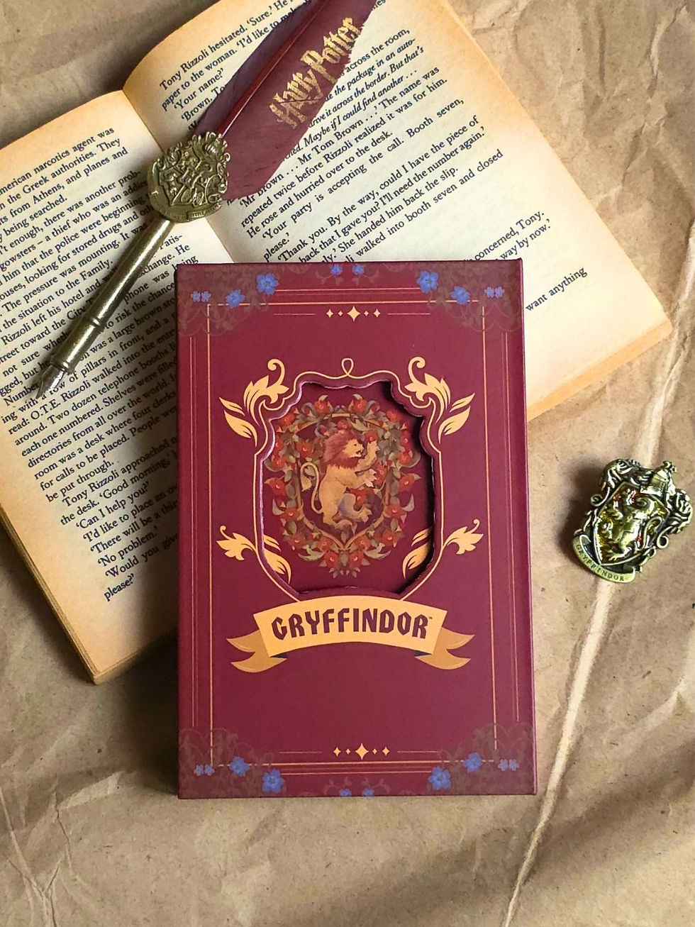 Thumbnail: Gryffindor journal