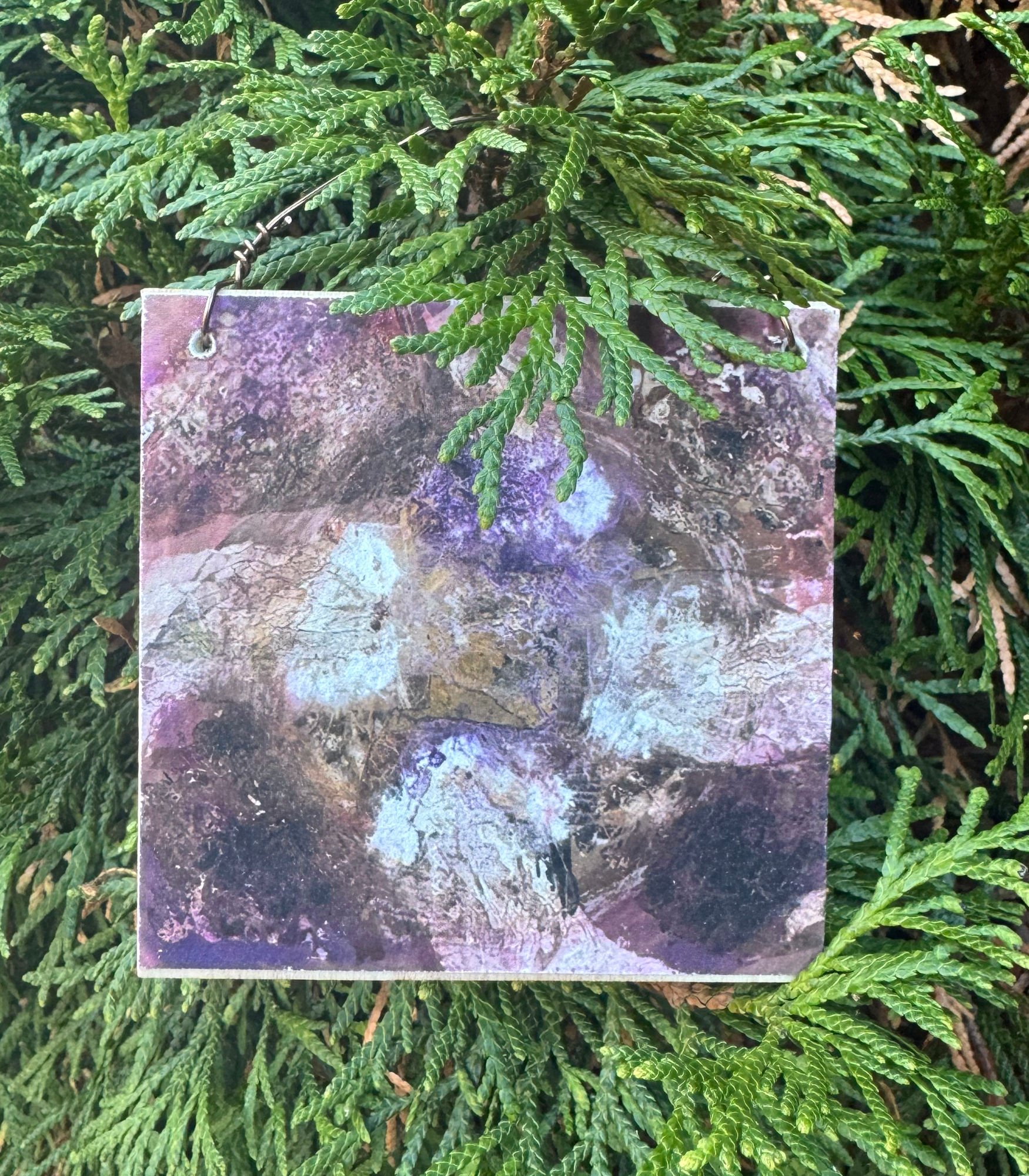 Burnished Way | Defending Surface | Ornament