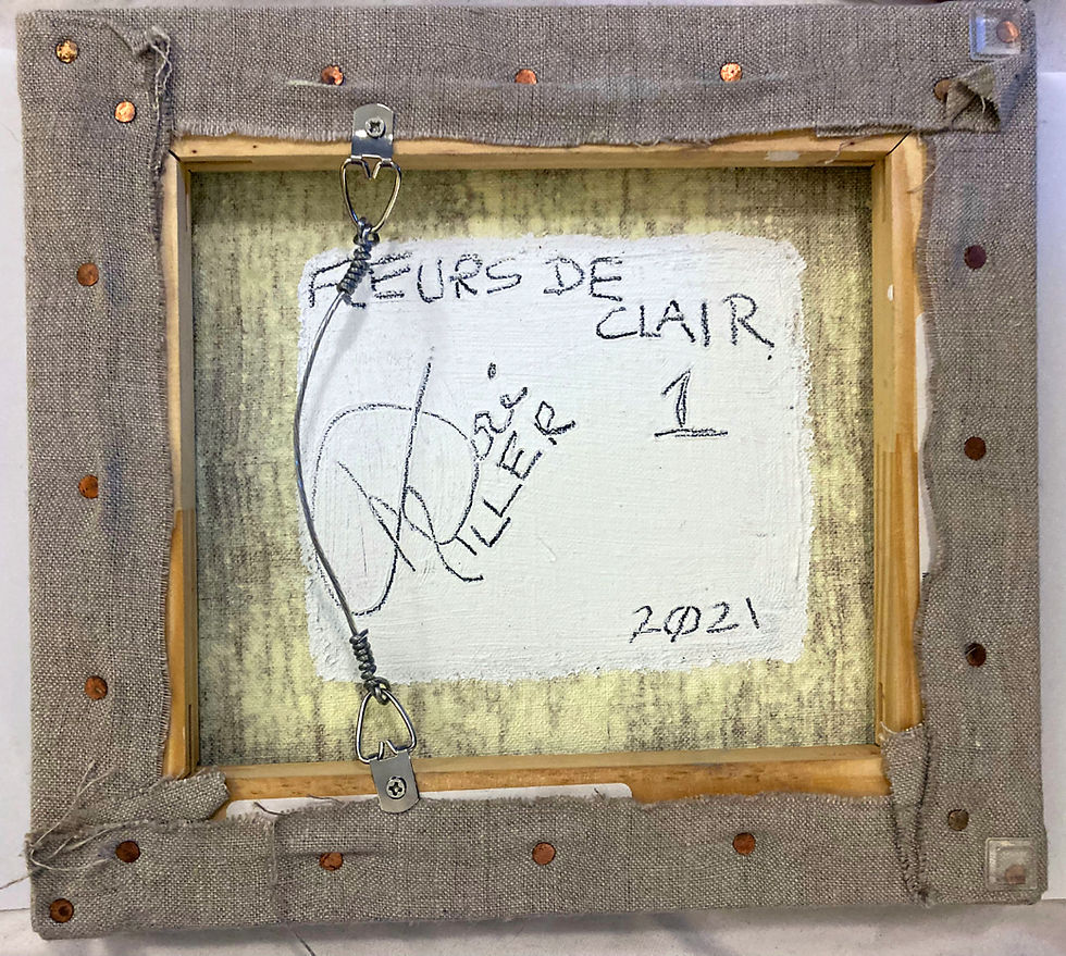 Thumbnail: Every Queen Deserves a Brooch (Fleurs de Clair 1)