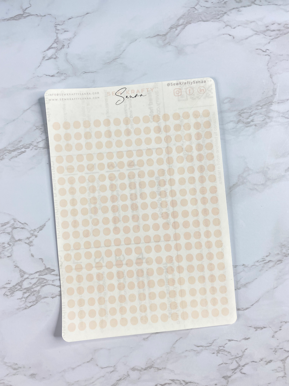Thumbnail: Transparent Dots