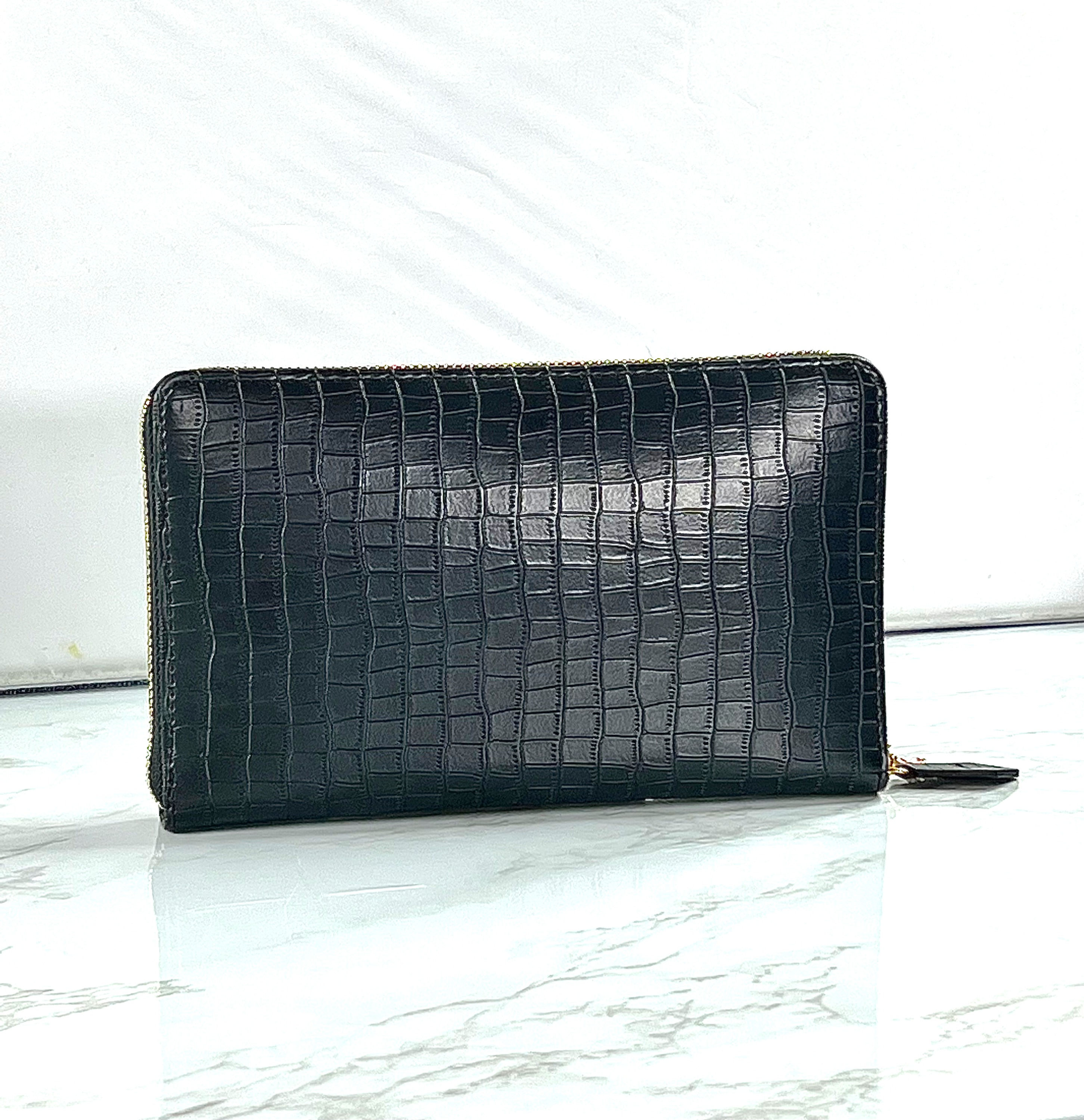 Zippy XL Wallet - Matte Black Croc
