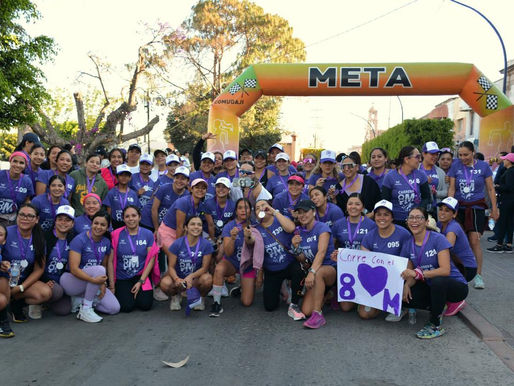 Participan en carrera mujeres iturbidenses en conmemoración por su día.
