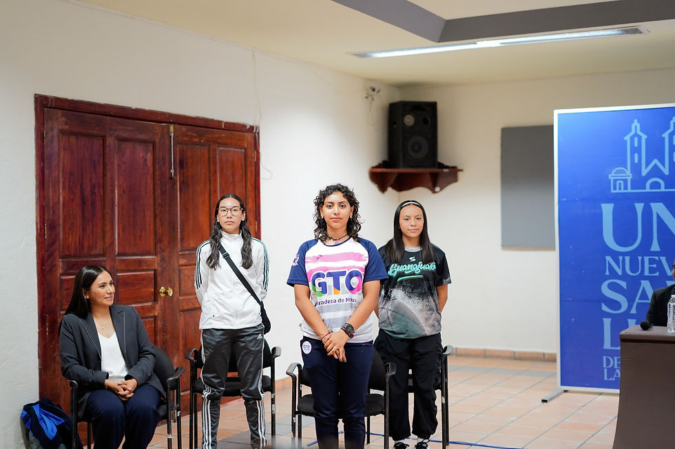 Fernanda, Carol , Alejandra y Fátima, ciclismo de ruta, ciclismo de montaña, taekwondo y basquetbol respectivamente son las cuatro atletas ludovicenses reconocidas con el premio municipal 2025.