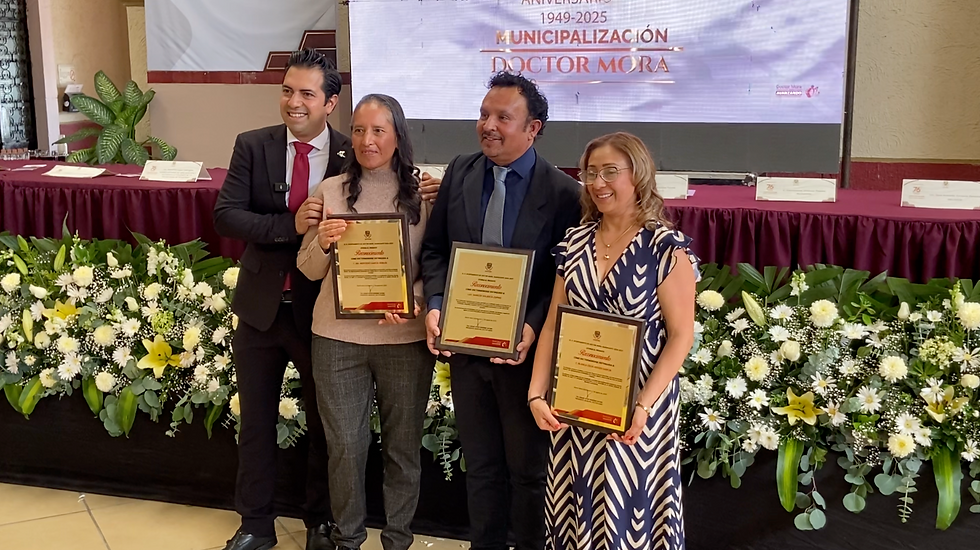 Reconocimiento a tres destacados doctormorenses