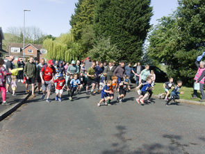 Ready, steady, go! A second successful Fun Run for Holmes Chapel