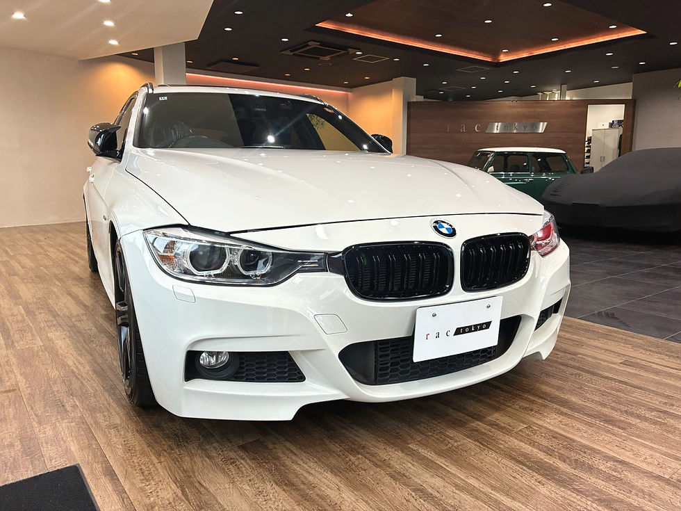 BMW 328i
