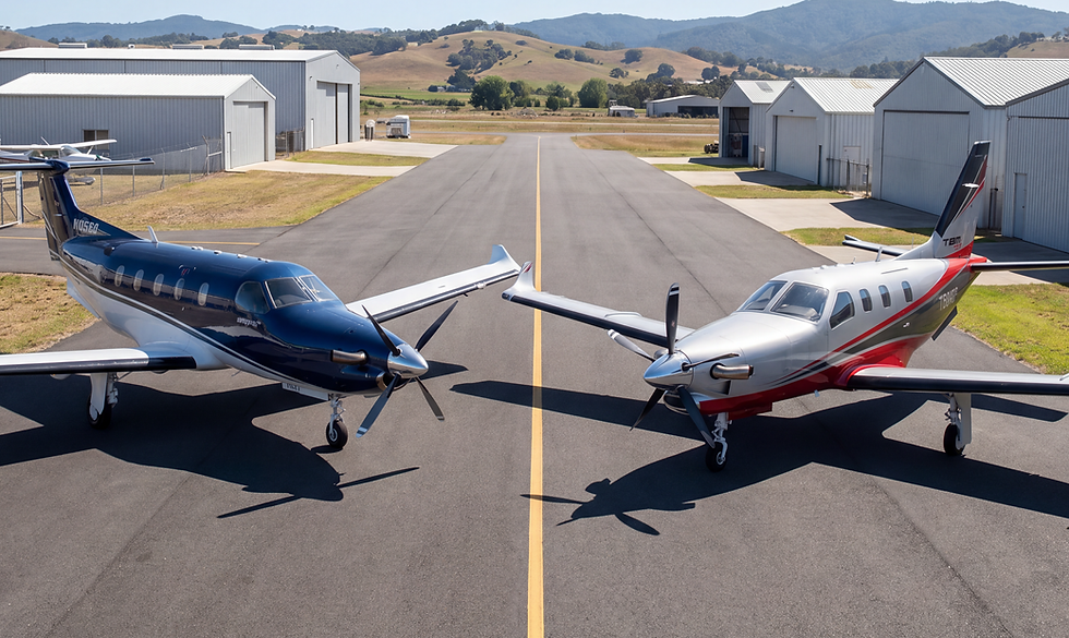 Firefly_Gemini Flash_Pilatus PC-12, Daher TBM 940 plans together in the runway 314321.png