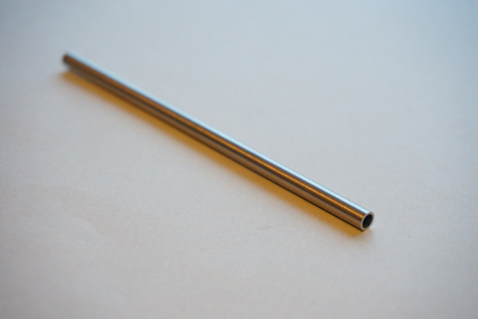 Nail Tube