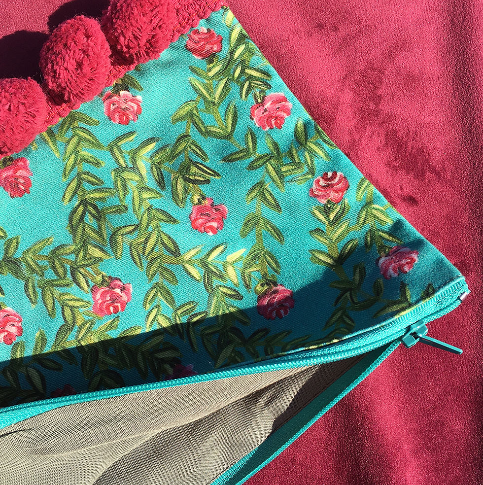 Miniature : ROSES - Grande Pochette pompons