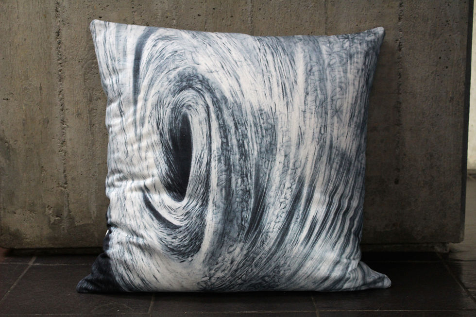 “ Án titils” (Untitled)