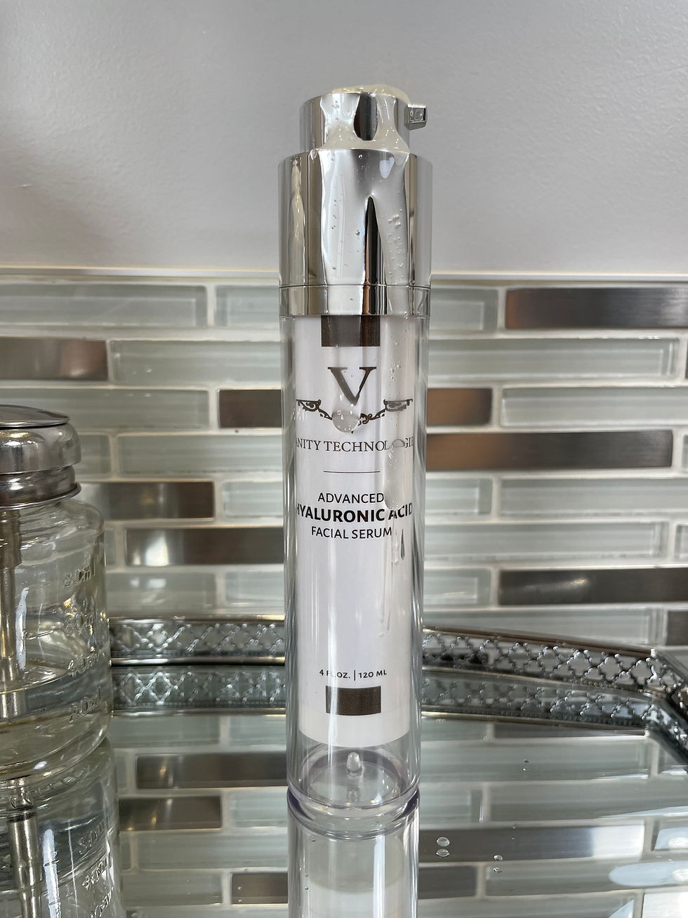 Thumbnail: Hyaluronic Acid Serum