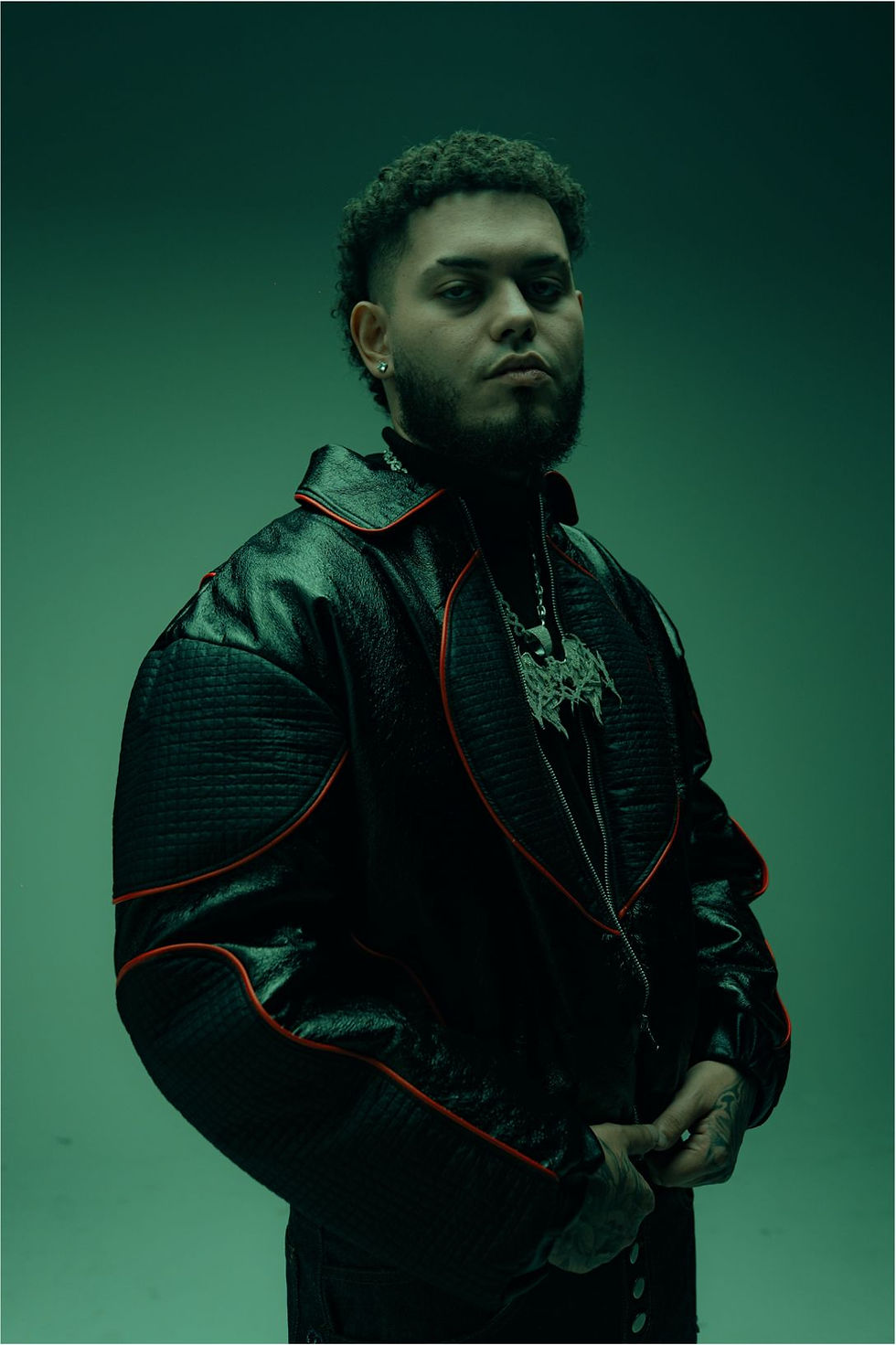 BASSYY presenta “Intenciones”, su nuevo sencillo y adelanto de su próxima producción “Nueva Luna”