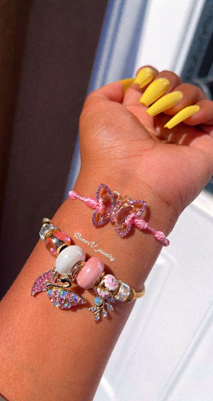 Thumbnail: Pink Pandora Charm Bracelet