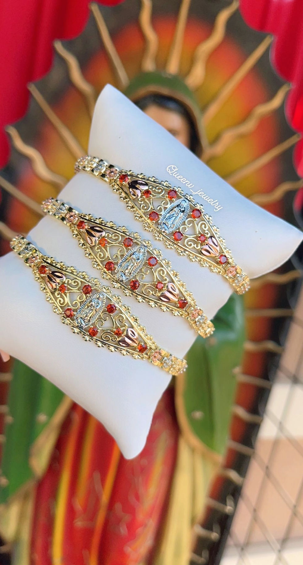 Thumbnail: 3Tone Guadalupe Red CZ Stones Bracelet