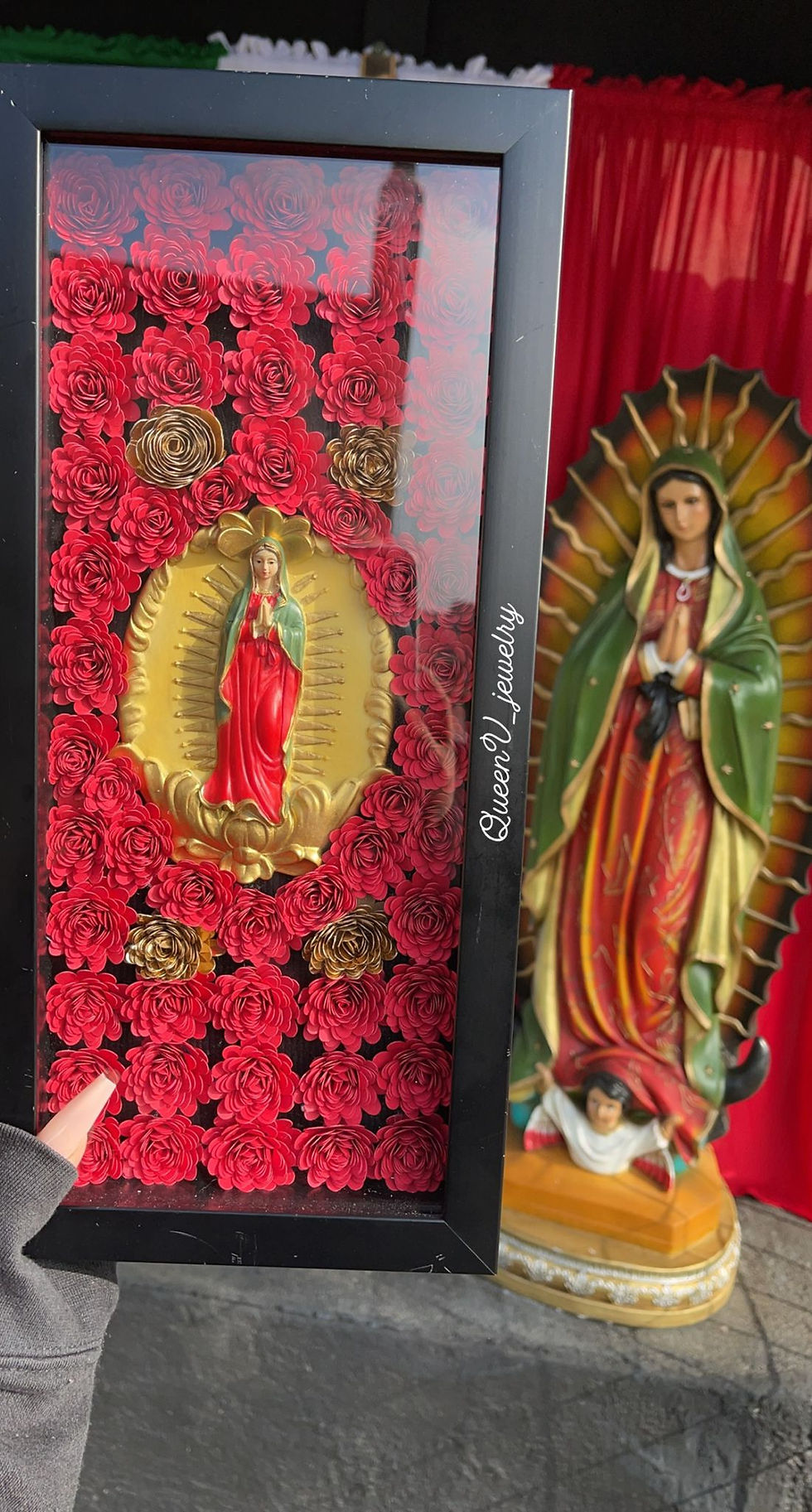 Thumbnail: 3D Virgencita Red & Gold Flower Shadow Box