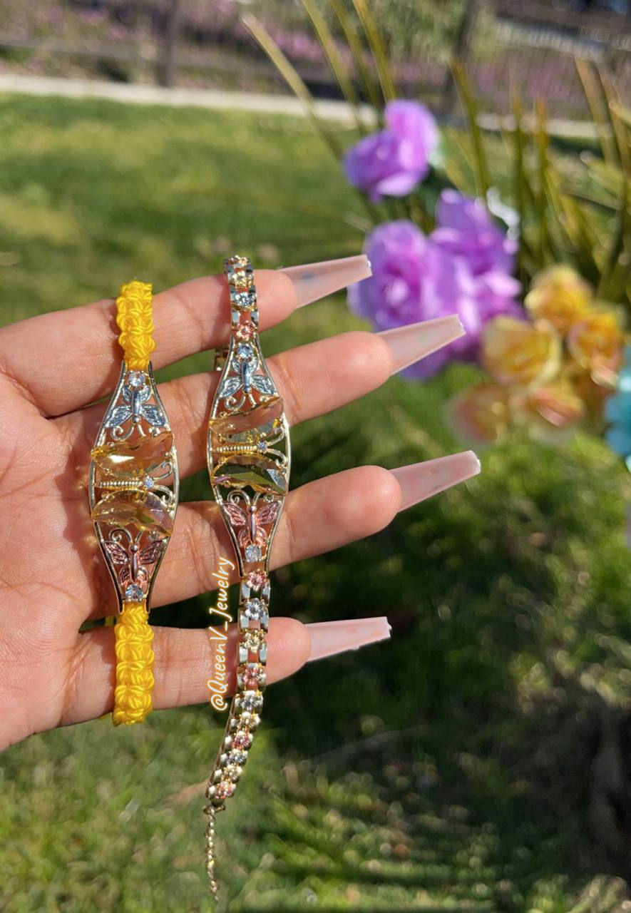 Thumbnail: Yellow Glass Butterfly Bracelet🦋