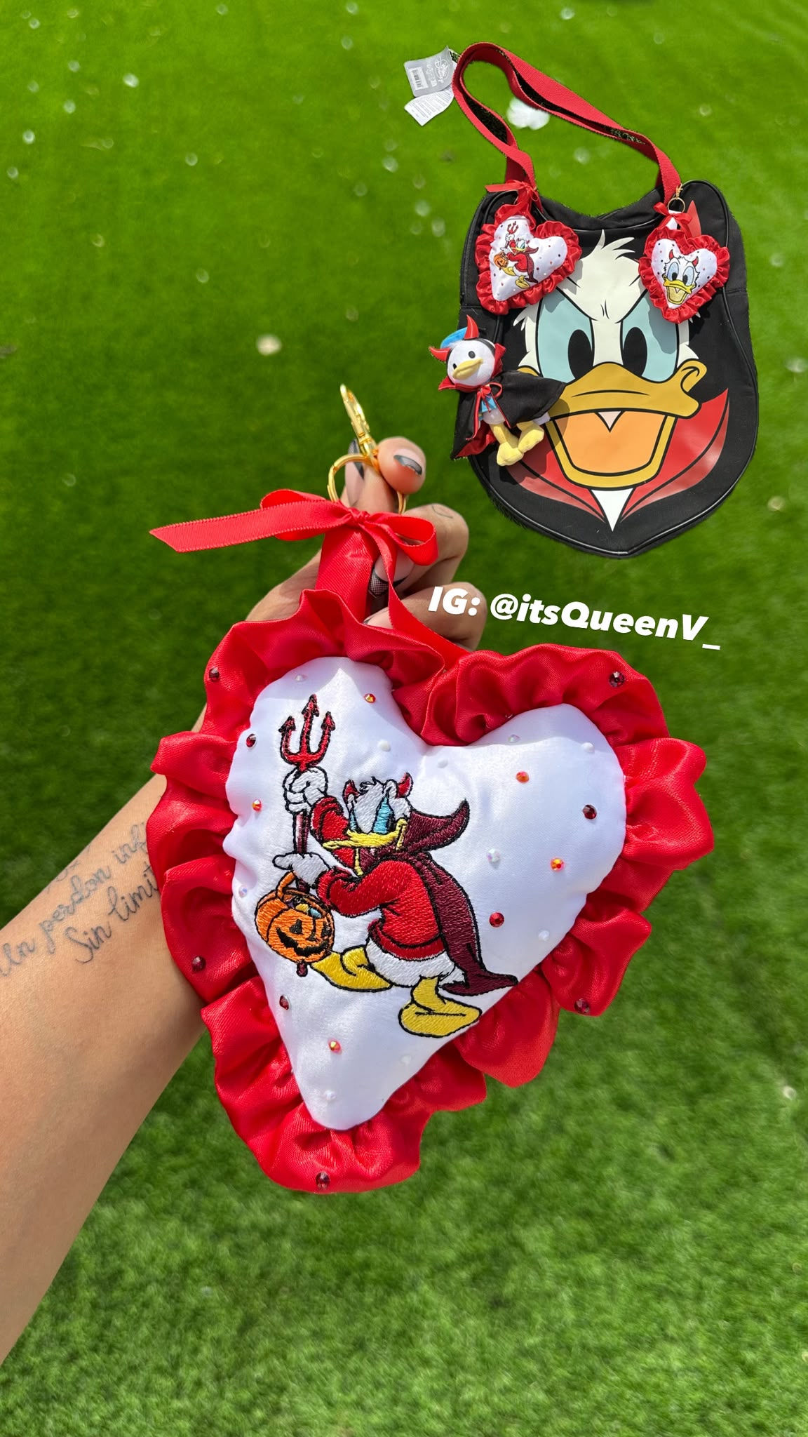 Halloween Disney Devil Donald - Character Embroidered Rhinestone Keychain