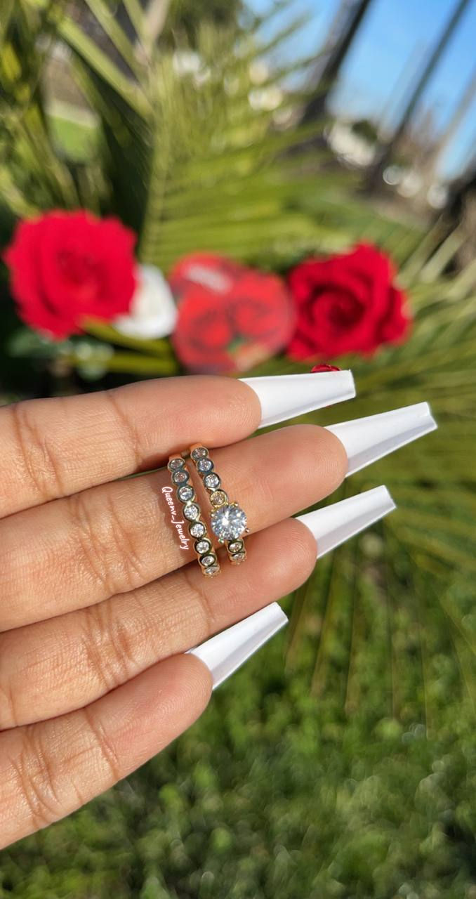 Thumbnail: 2pcs Crystal promise rings Set