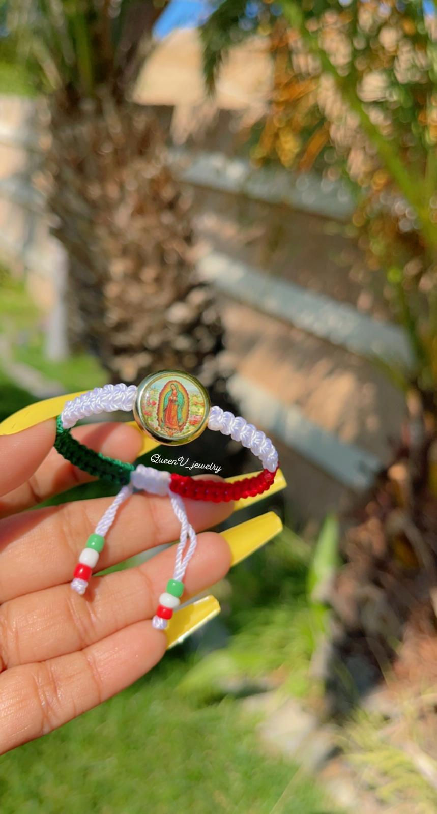 Thumbnail: Tri-Color "Mexican Colors" Guadalupe Thread Bracelet