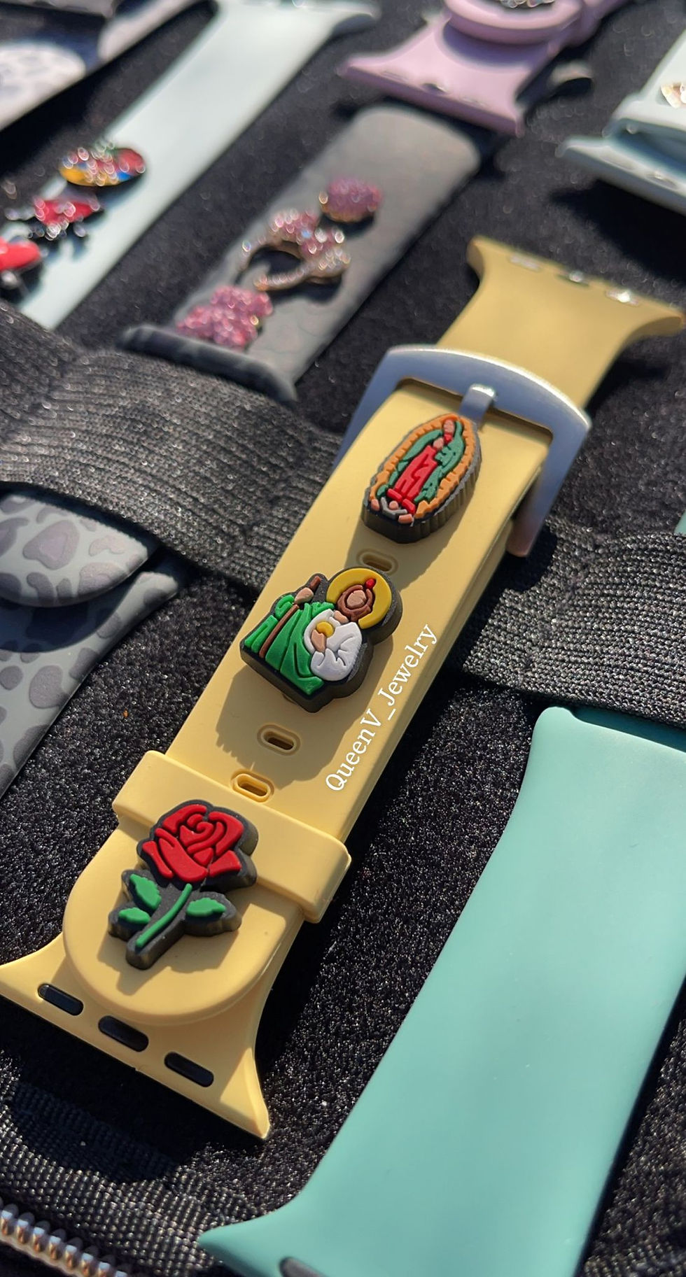 watch Charms