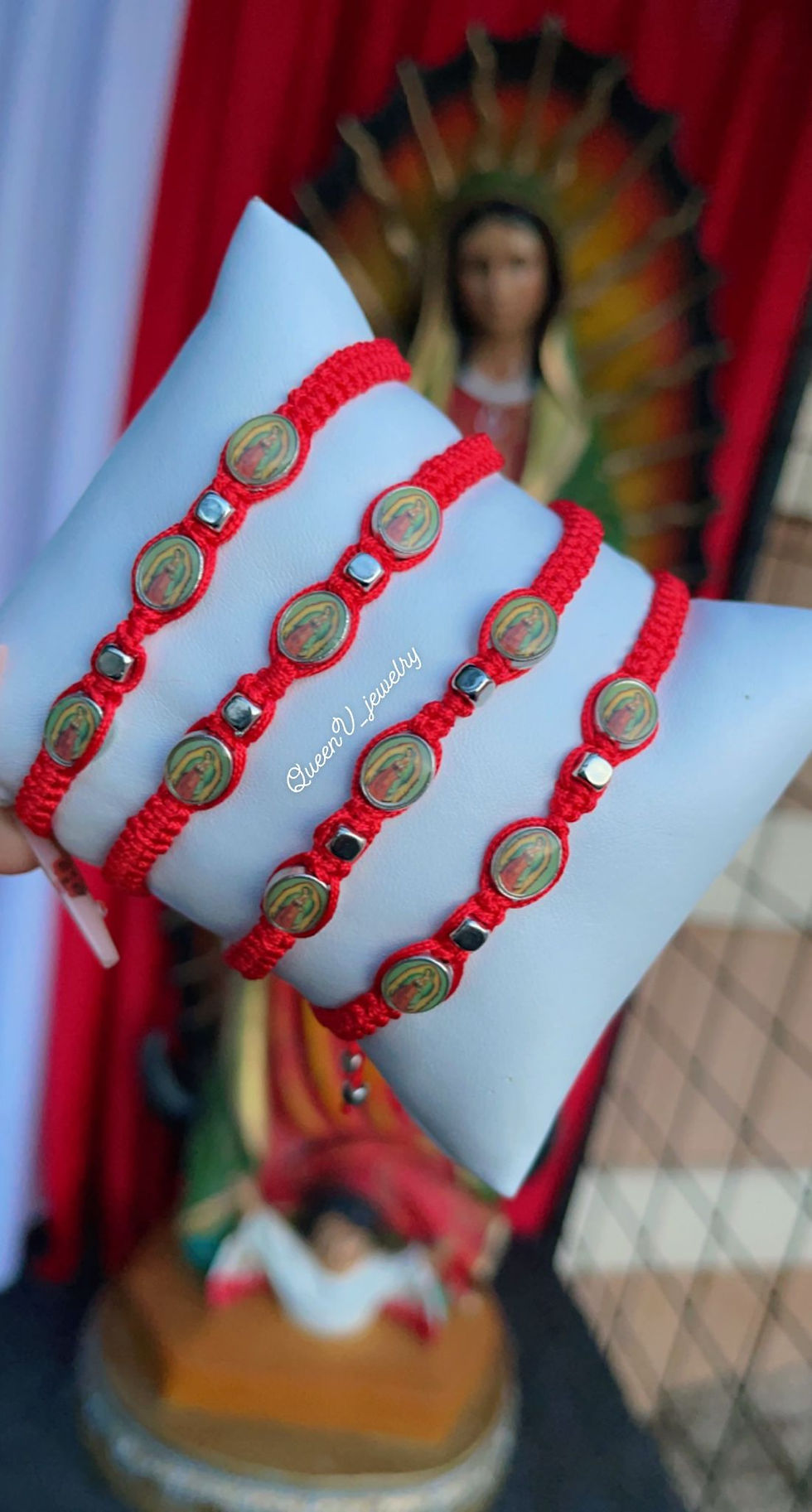 Thumbnail: Virgencita y Mal de Ojo Thread Bracelet