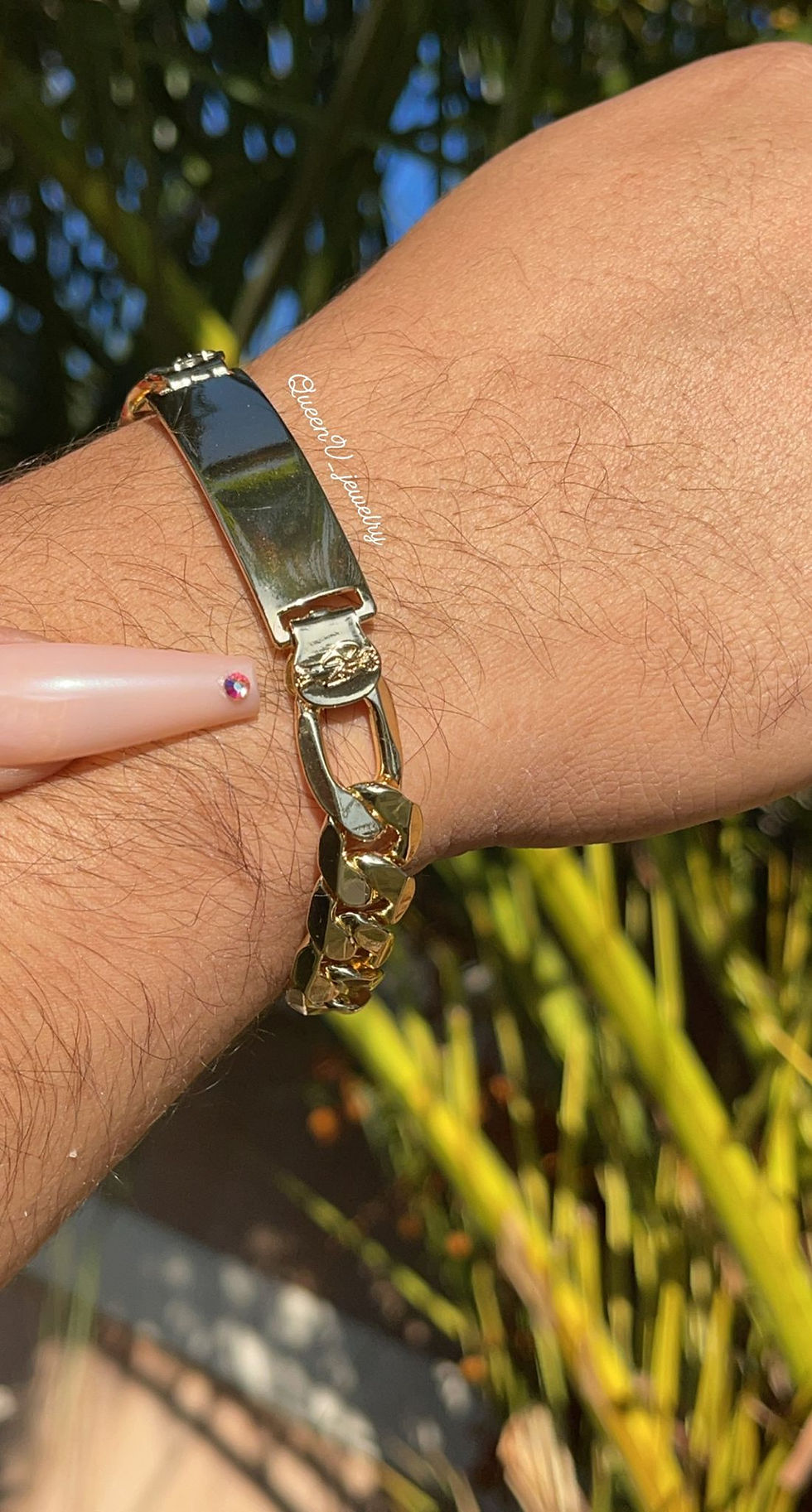 Thumbnail: Santa Muerte Chino Figaro Box Bracelet