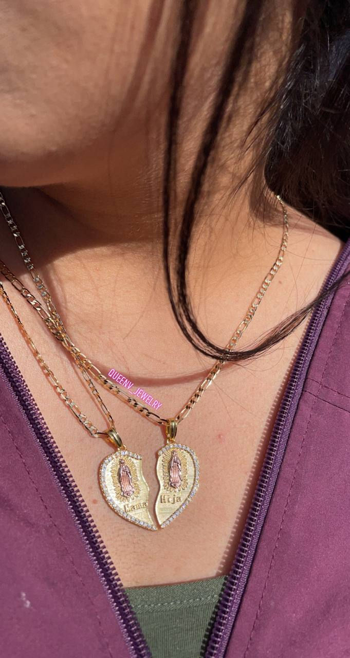 Thumbnail: Mama Y Hija "Juntas por Siempre, Amor Eterno" Guadalupe Necklace💔